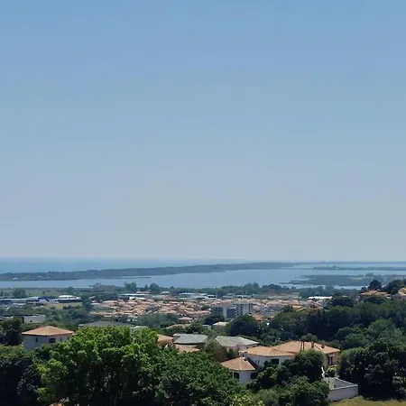 A Piaghja En Corse : Petite En Bord De Mer A 100 Metres De La Plage Hébergement de vacances Borgo (Corsica)